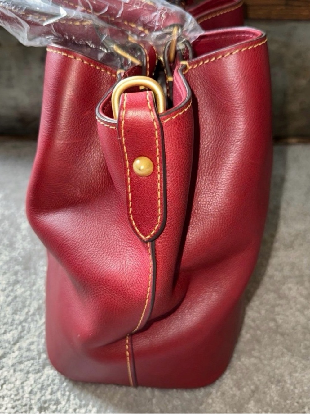 NWT Dooney & Bourke NWT Florentine  Brenna in Bordeaux with strap - Picture 4 of 12